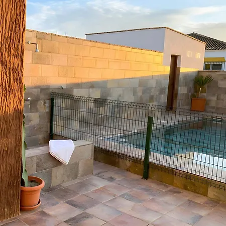 Con Piscina Privada Cerca Del Pueblo View