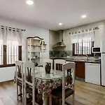 Con Piscina Privada Cerca Del Pueblo View コニル・デ・ラ・フロンテラ