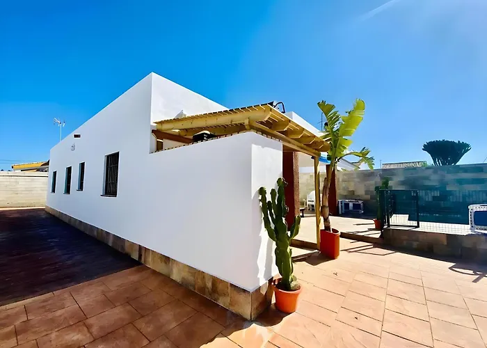 Vakantiehuis Con Piscina Privada Cerca Del Pueblo View *