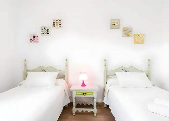 Con Piscina Privada Cerca Del Pueblo View *